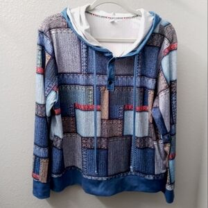 Patchwork Printed Hoodie with Blue and Red Accents XL
